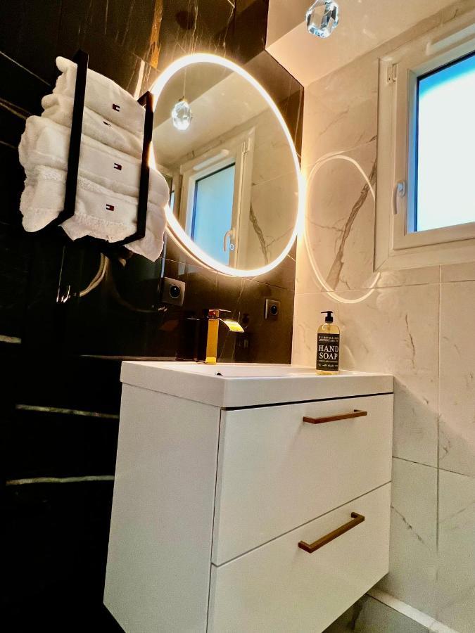Palais 5Min Luxury&Cinema Studio Cannes Bagian luar foto